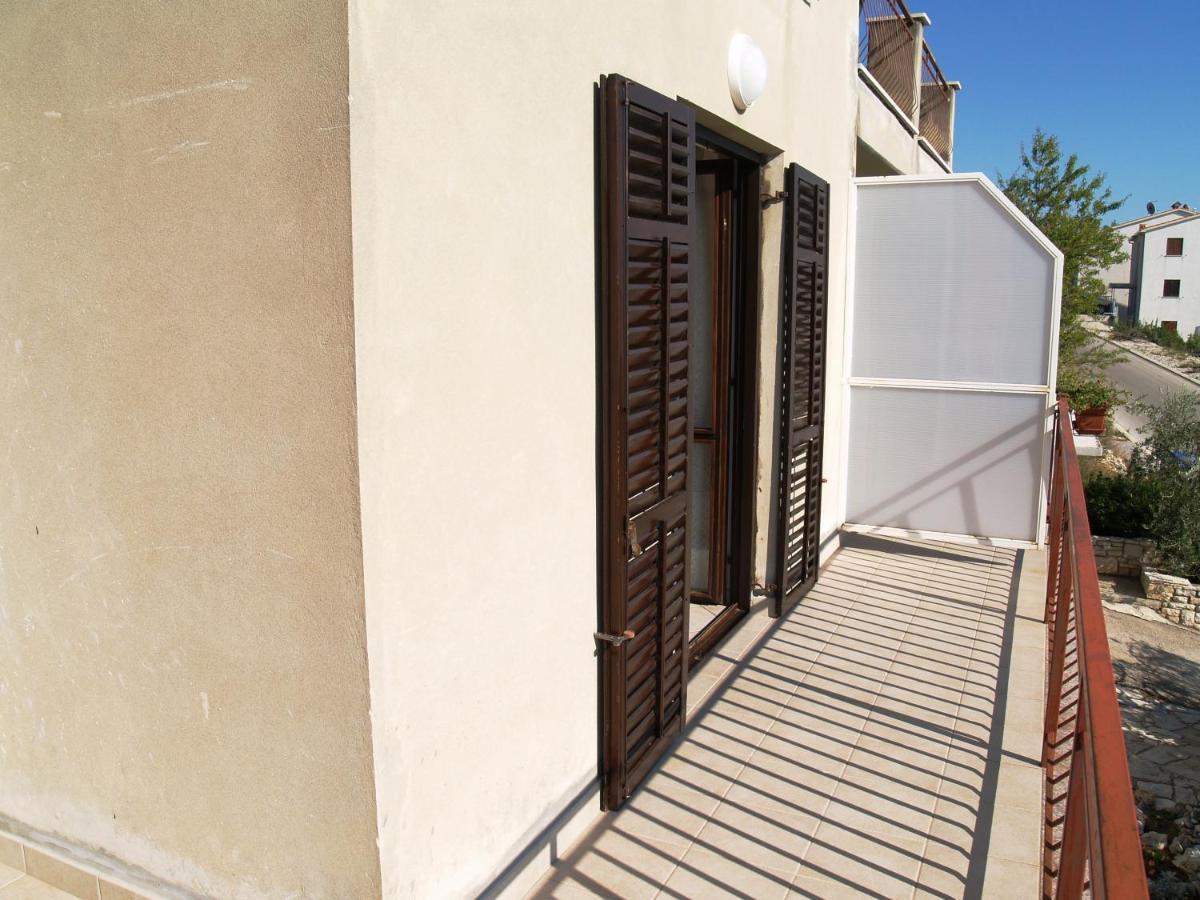 Apartments With A Parking Space Rabac, Labin - 19058 Exterior photo